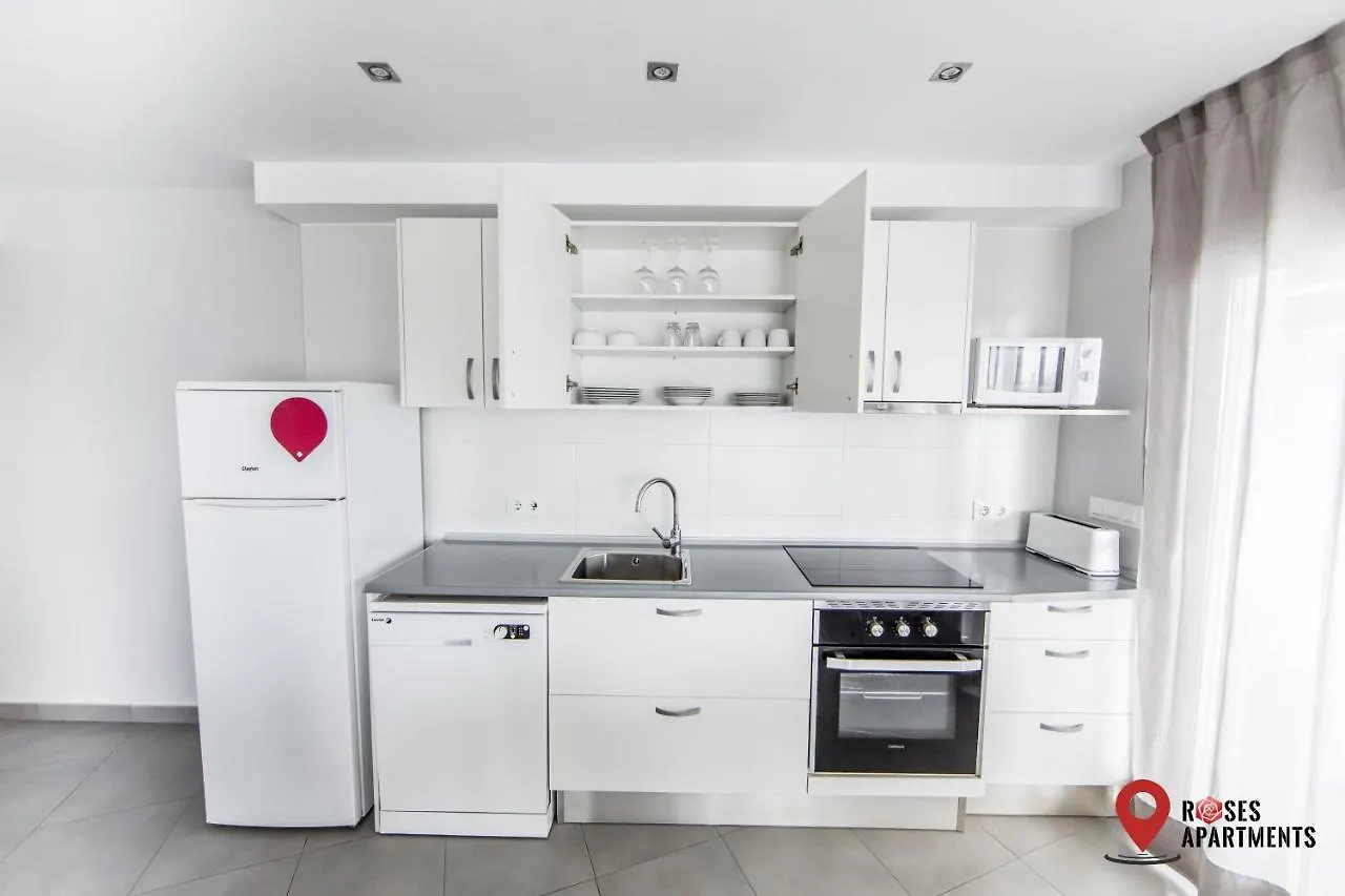 Roses Apartments Sea View 2Habitaciones 0*,  Hiszpania